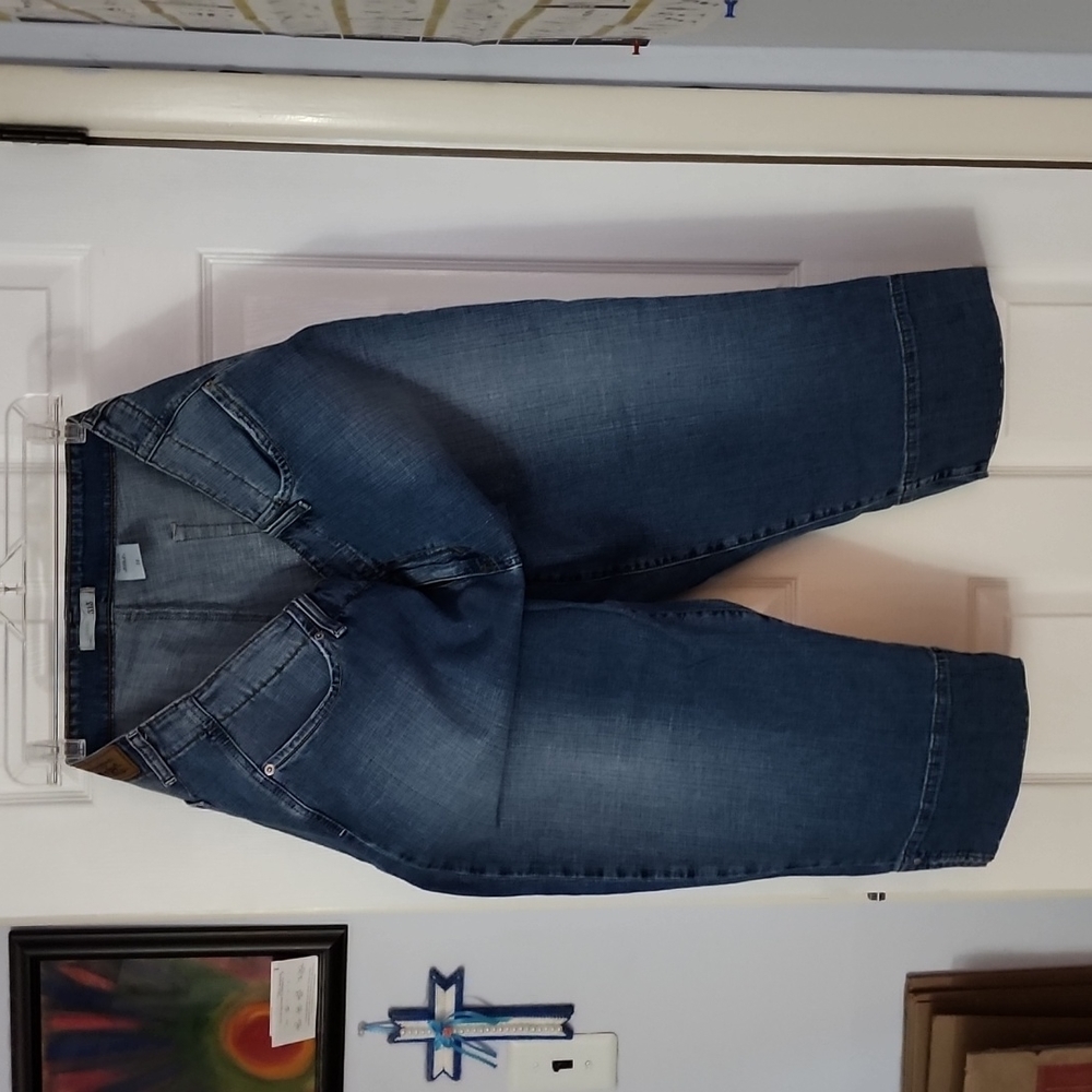 Womens Levi's 515 capris size 22